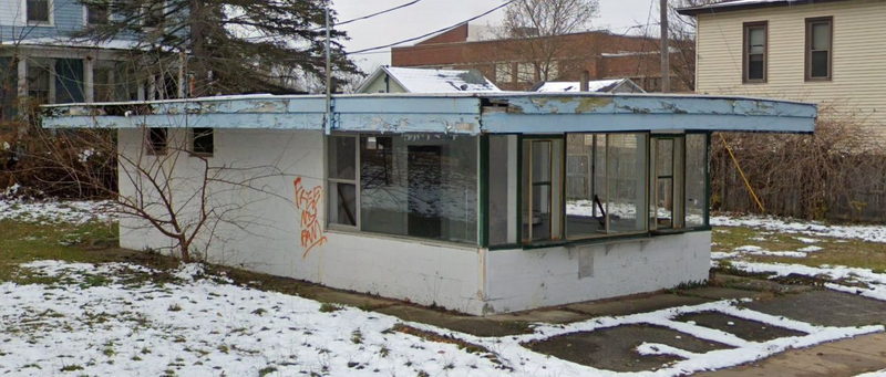 Dairy Queen - 2018 Street View (newer photo)